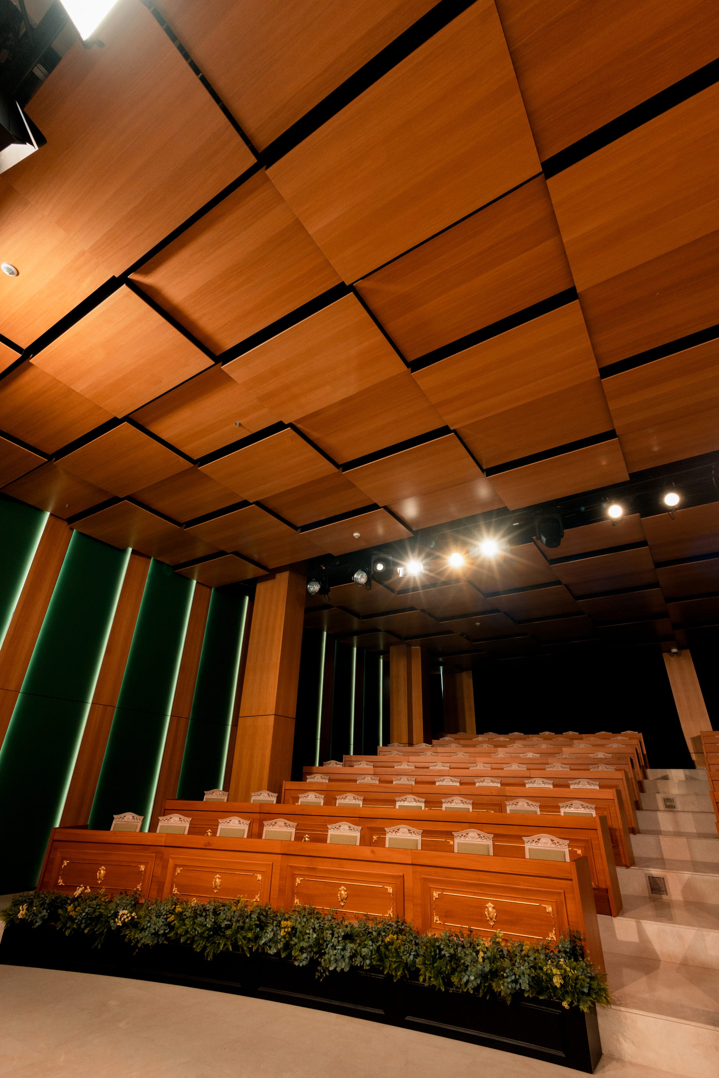 CFO Pharma — auditorium — orange seating, wide