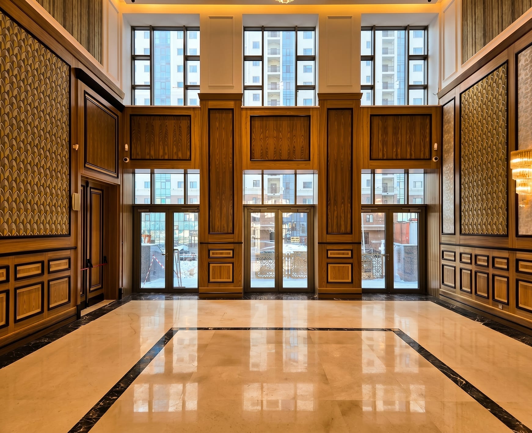 CFO Pharma — atrium — glazed, symmetrical