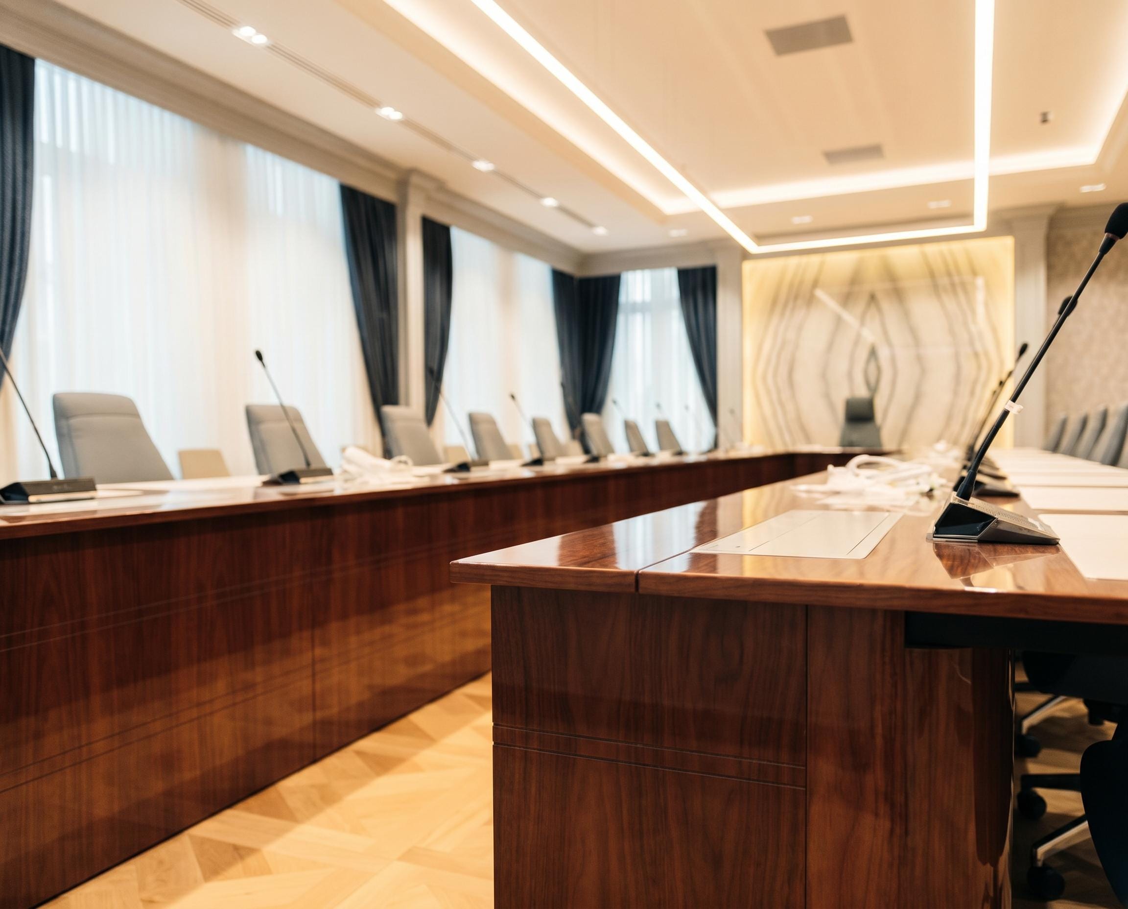 Private Bank — boardroom — table end detail