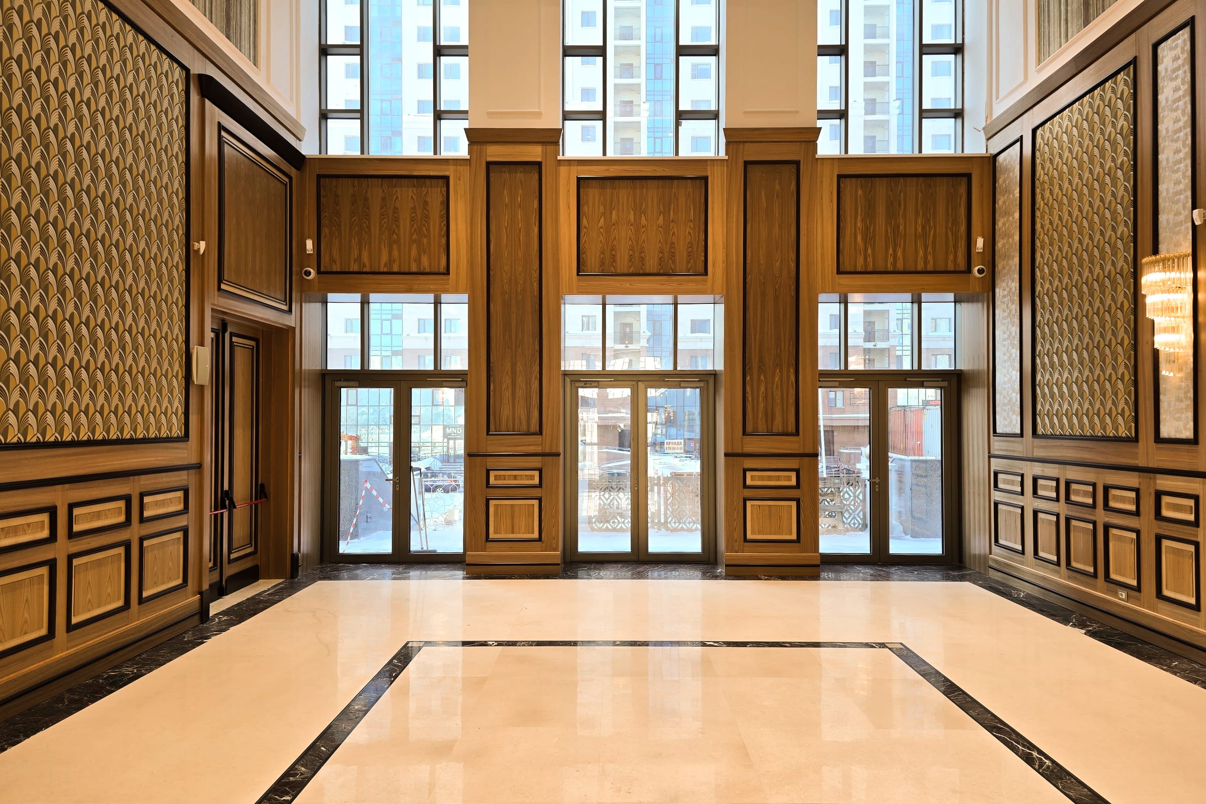 Private Bank — atrium — finished, wide